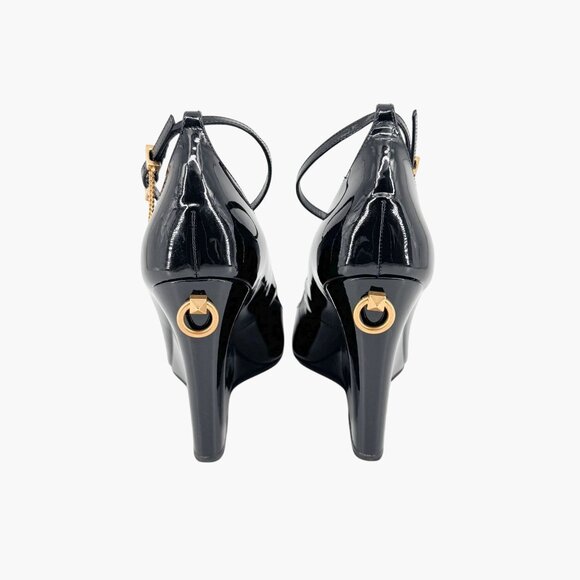Valentino Garavani Ringstud Wedge Pumps Size 38.5 US 8.5 Pointed Black Patent - Picture 7 of 15